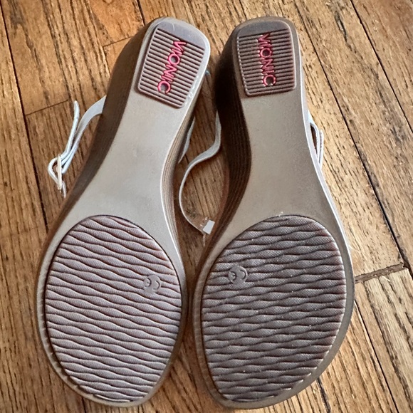 NWT Vionic Orchid wedge sandal - Picture 6 of 7